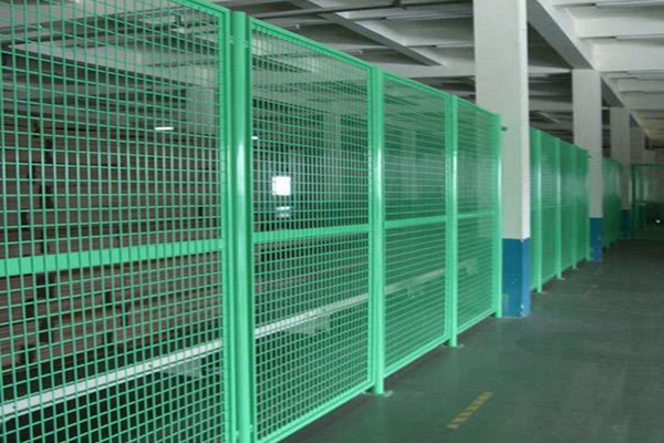 Mesh Frame Fenching